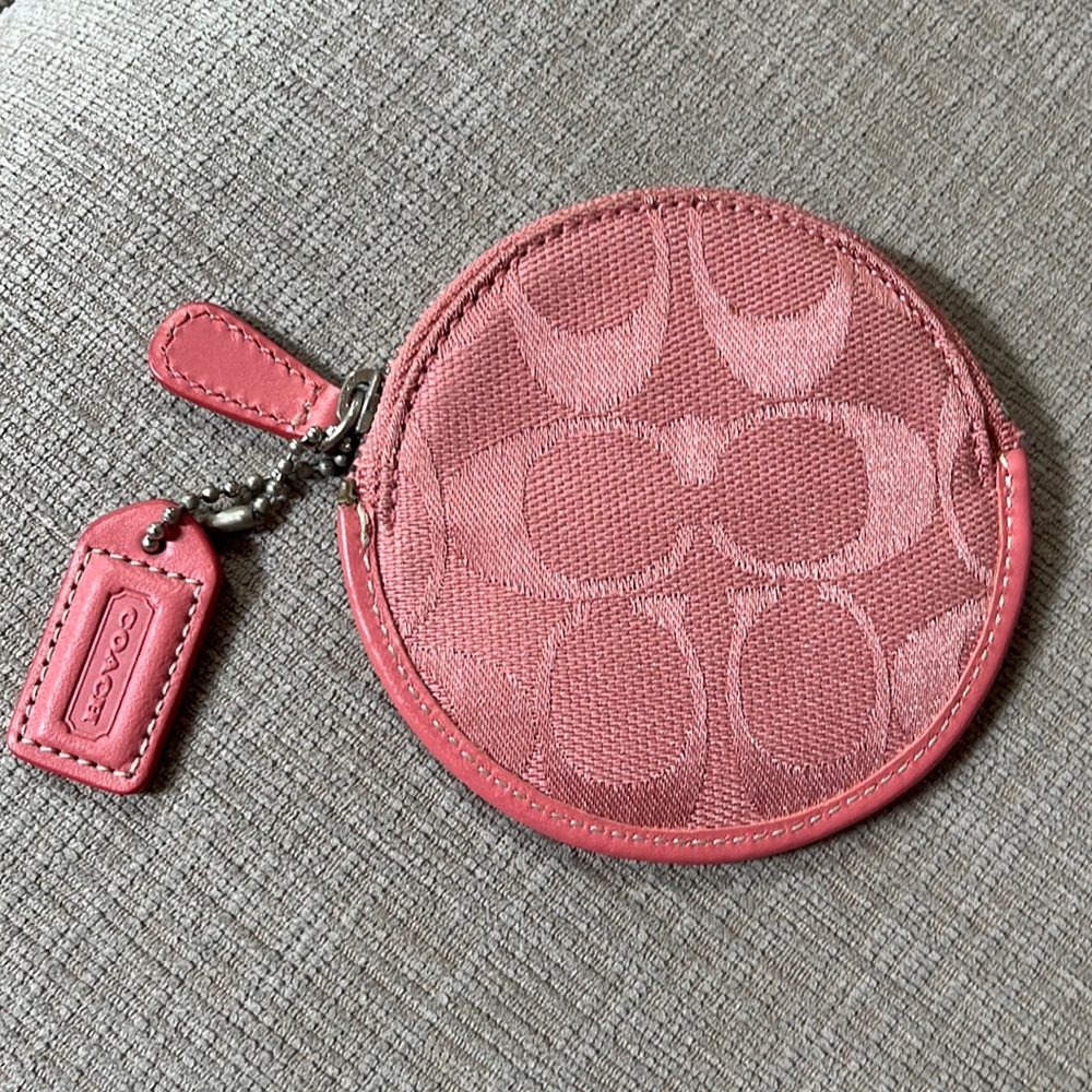 Mini Coach light pink coin purse